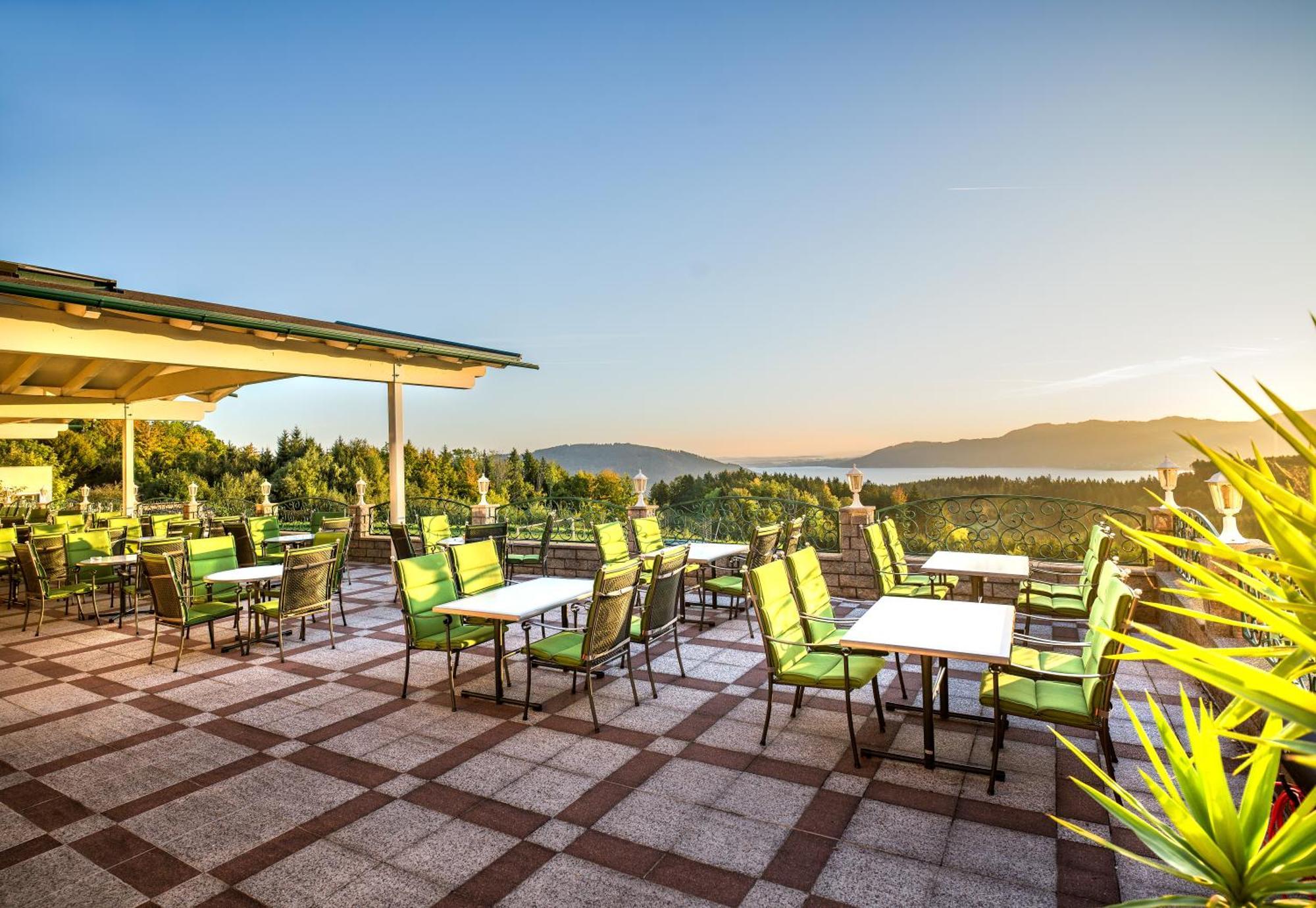 Ferienhotel Hofer Superior Strass im Attergau Kültér fotó