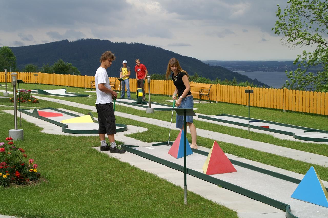 Ferienhotel Hofer Superior Strass im Attergau Kültér fotó