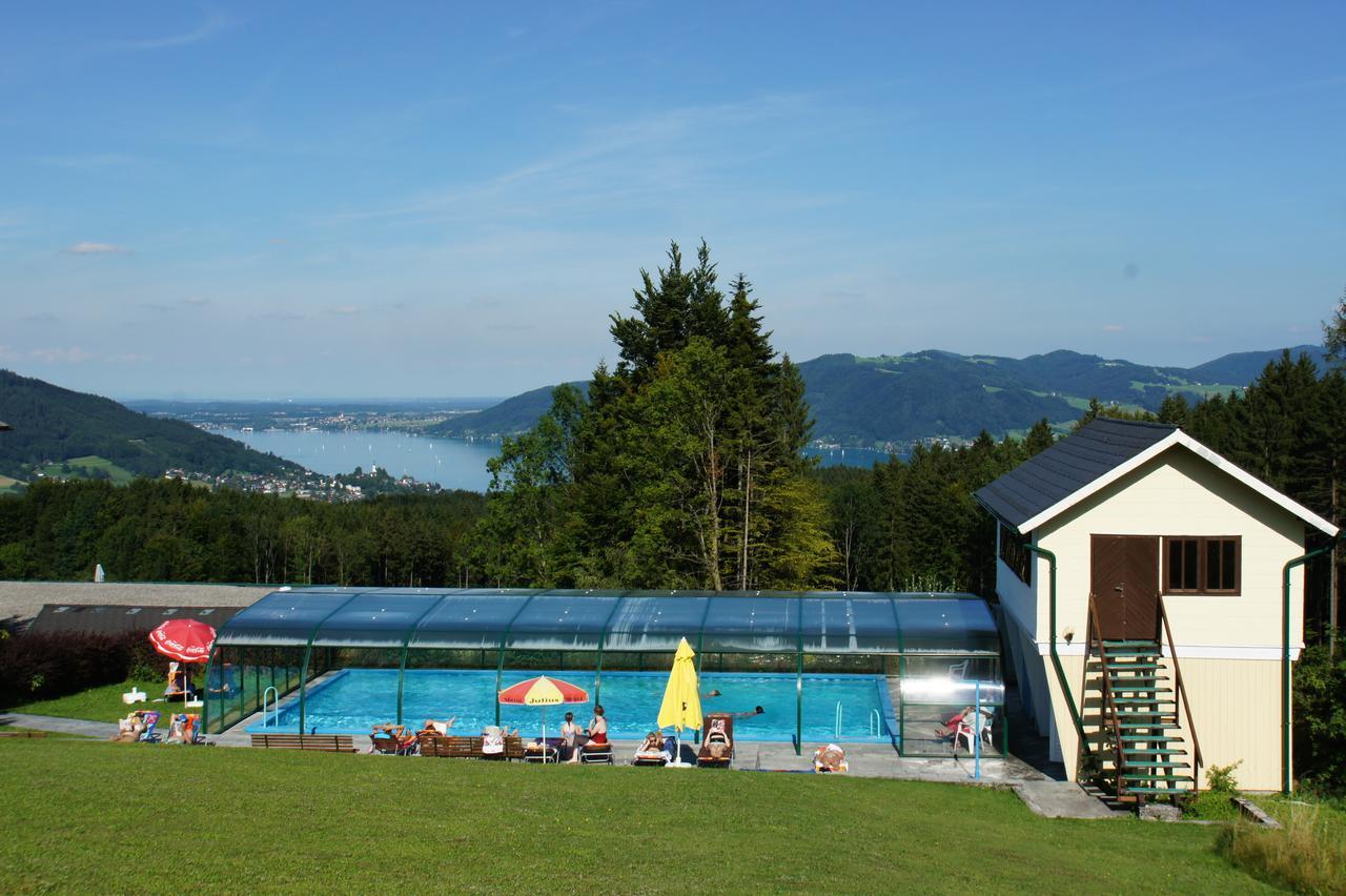 Ferienhotel Hofer Superior Strass im Attergau Kültér fotó